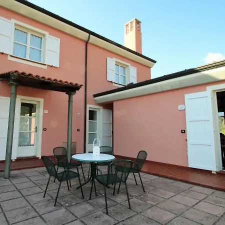 Holiday home Locazione Turistica Rosa *